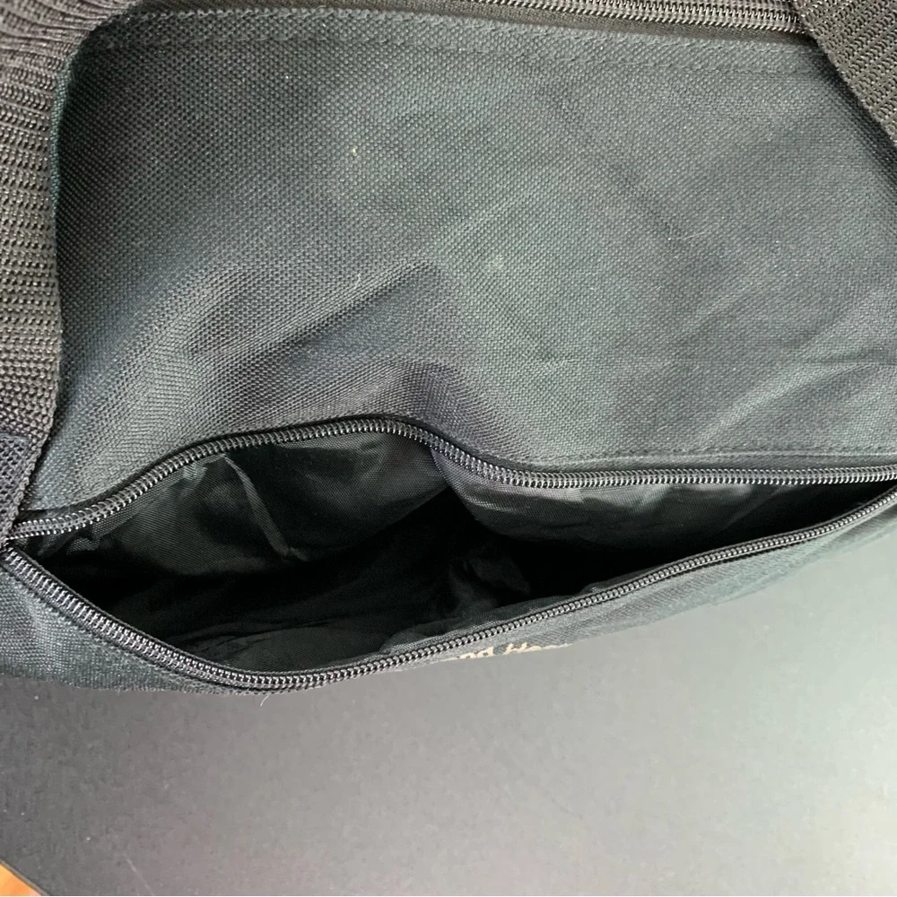 Leed’s Black Men's Duffle Bag